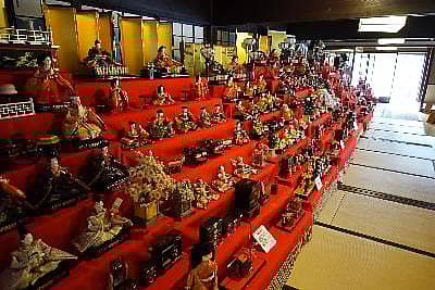 紀伊国屋資料館おひな様展の写真