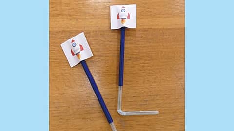 めばえのかがく「とばそう！ストローロケット」の写真