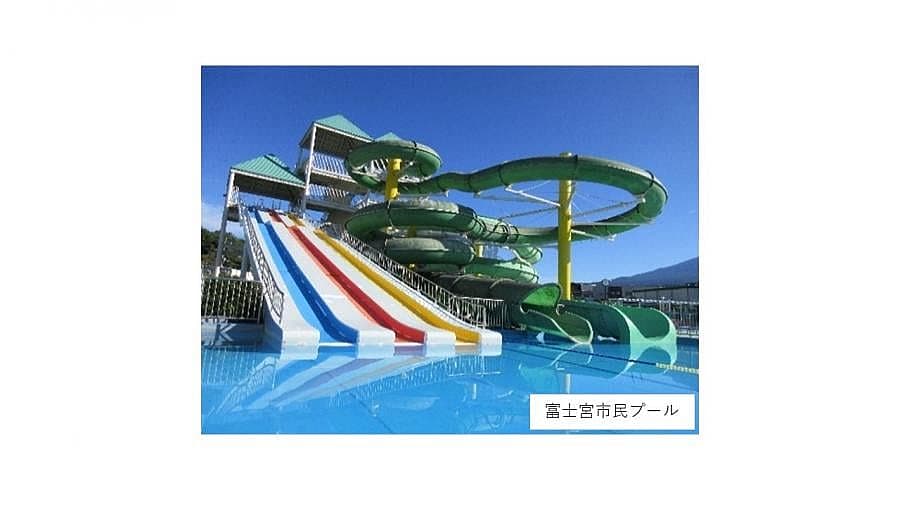 富士宮市民プール 屋外プールオープンの写真