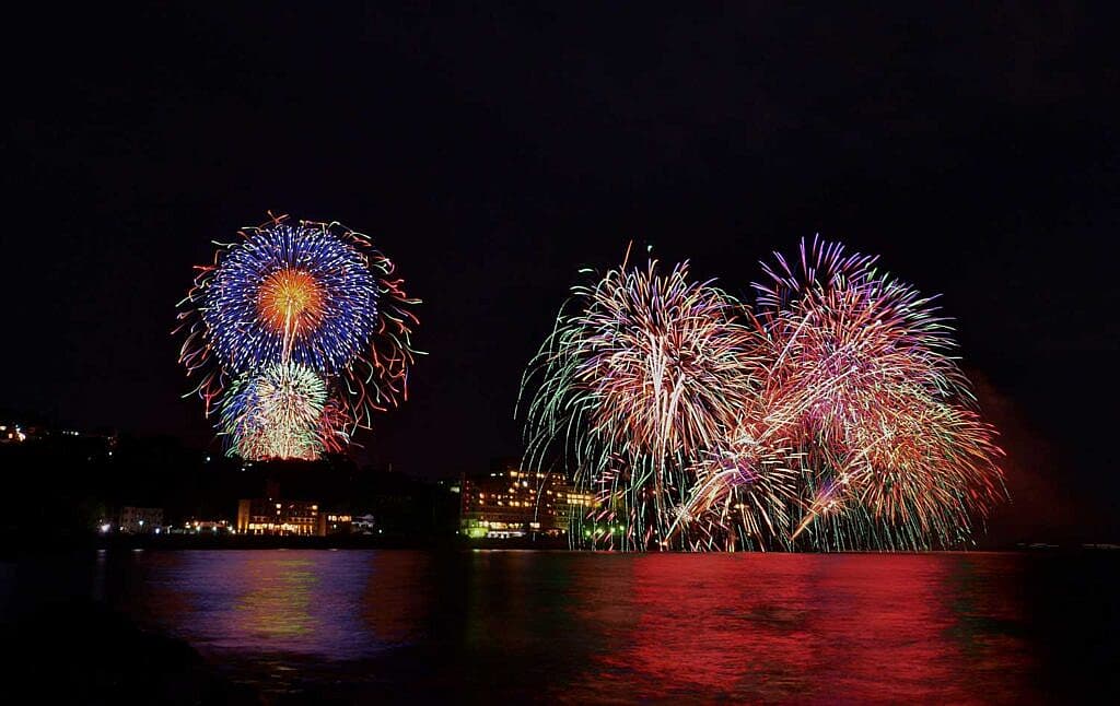 稲取温泉花火演舞 2025の写真